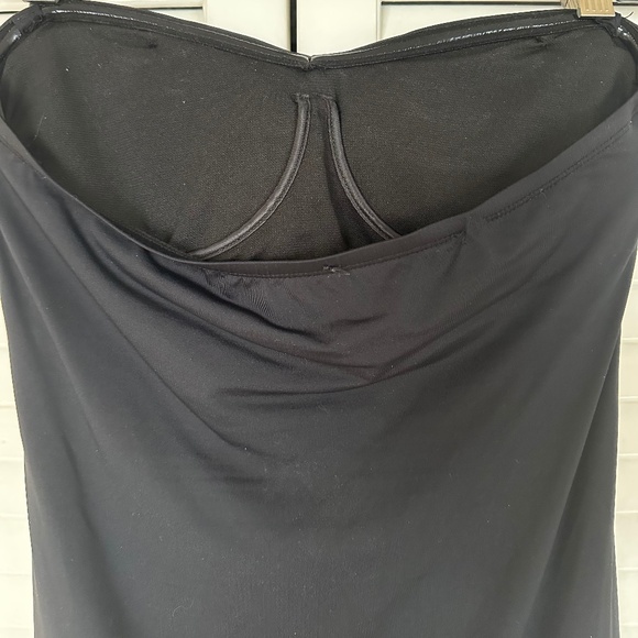 (NWOT)  WOMEN'S BLACK RALPH LAUREN ONE PIECE BATHING SUIT, SIZE 10 - Picture 3 of 8